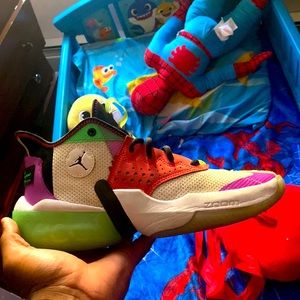 Jordan basketball shoes